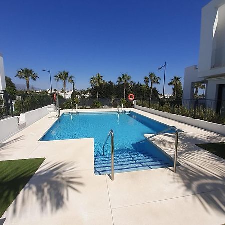 Los Miradores Del Sol By Mar Holidays Estepona Eksteriør billede