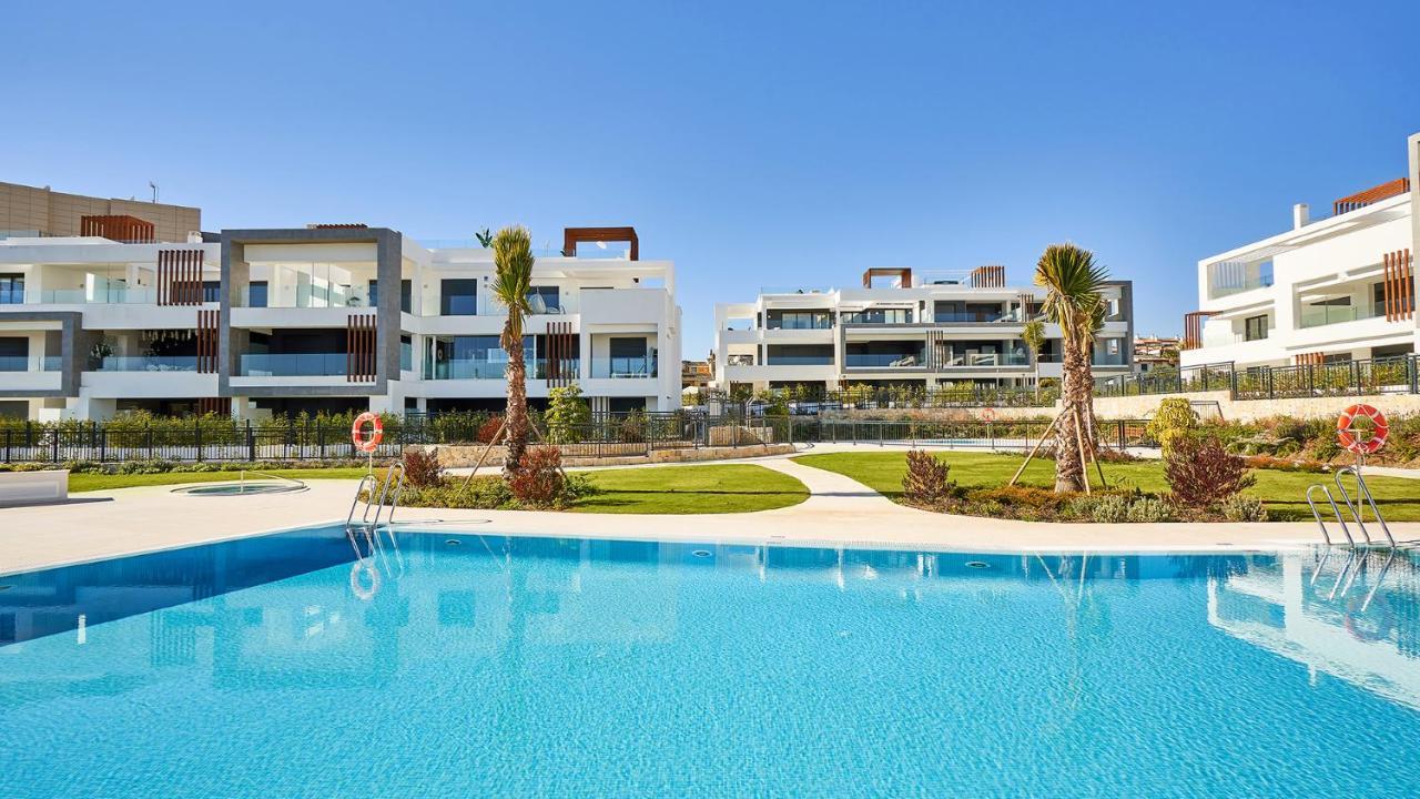 Los Miradores Del Sol By Mar Holidays Estepona Eksteriør billede